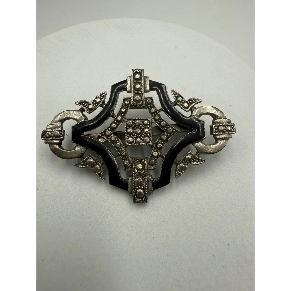Vintage Art Deco Silver Tone Black Enamel Geometric Openwork Filigree Brooch Pin